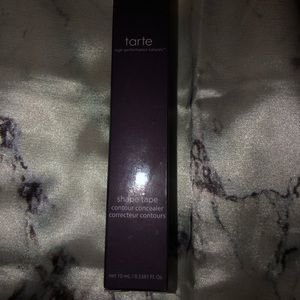 tarts shape tape in light-medium sand